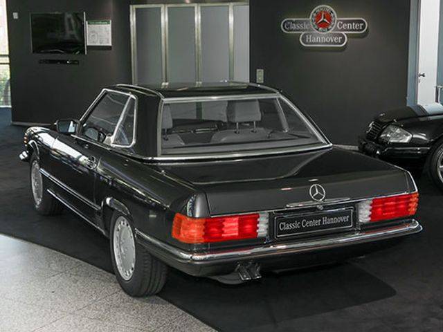 Mercedes-Benz 300 SL