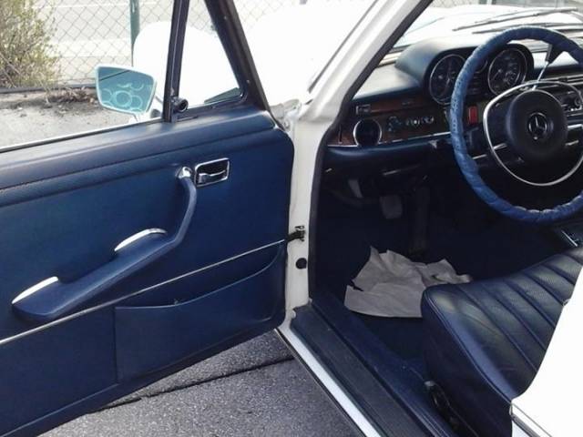 Mercedes-Benz 280 SE 4,5