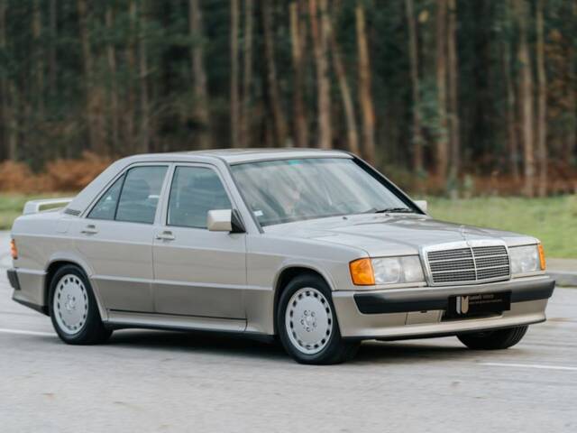Mercedes-Benz 190 E 2.3-16