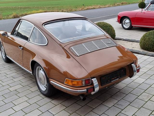 Porsche 911 2.4 T
