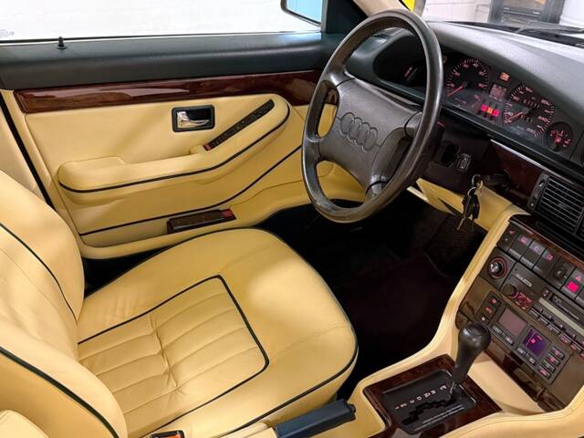 Audi V8 4.2