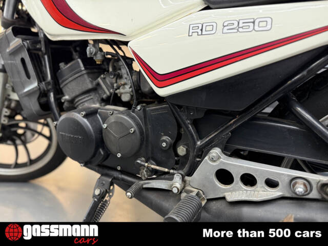 Yamaha RD 250 LC