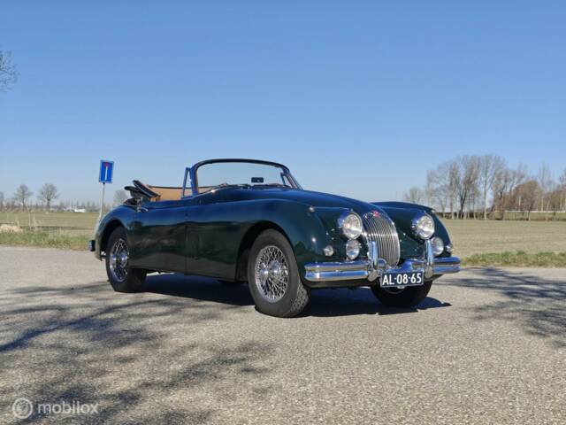 Jaguar XK 150 DHC