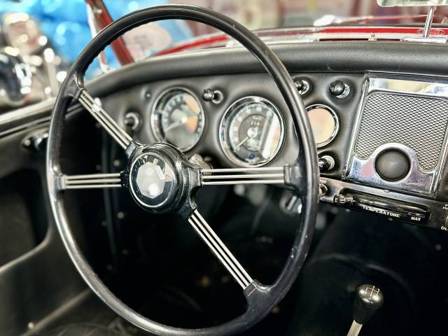 MG MGA 1600