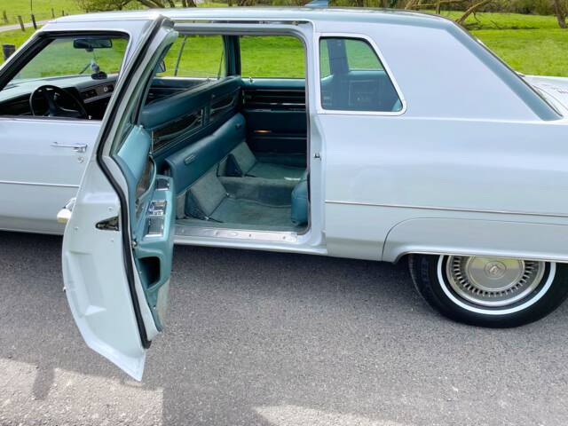 Cadillac 75 Fleetwood