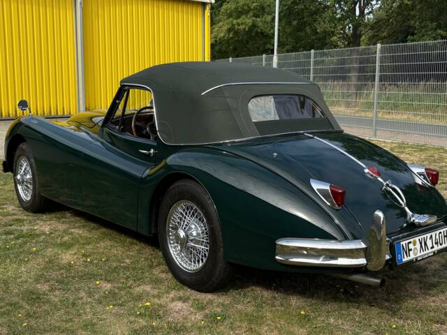 Jaguar XK 140 SE DHC