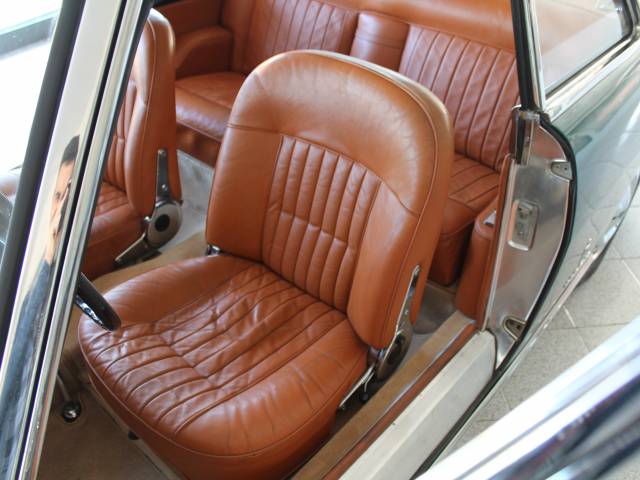 Lancia Flaminia Coupe Pininfarina 3B