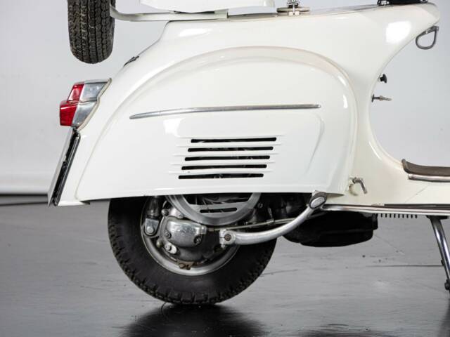 Piaggio Vespa 125 Super