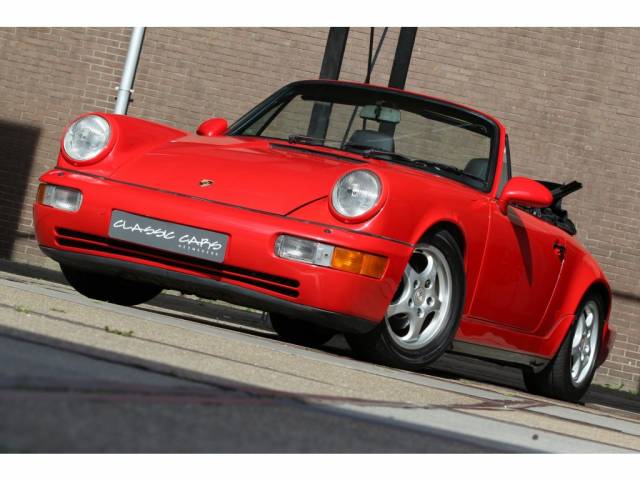 Porsche 911 Carrera 4