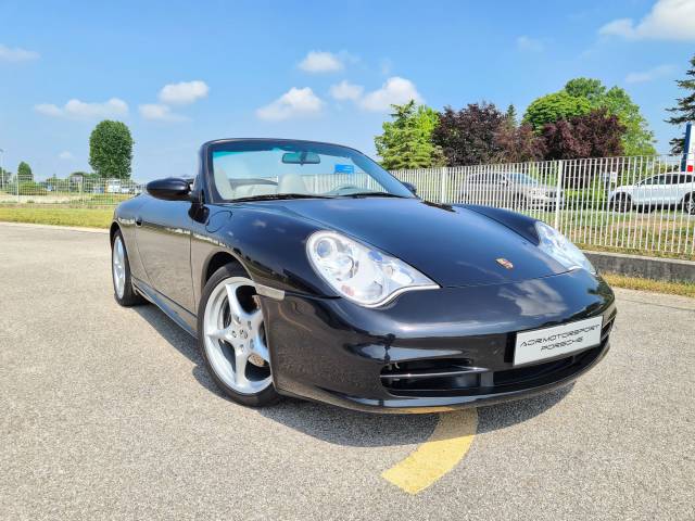 Porsche 911 Carrera