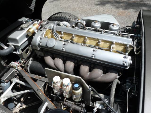 Jaguar E-Type 3.8 Flat Floor