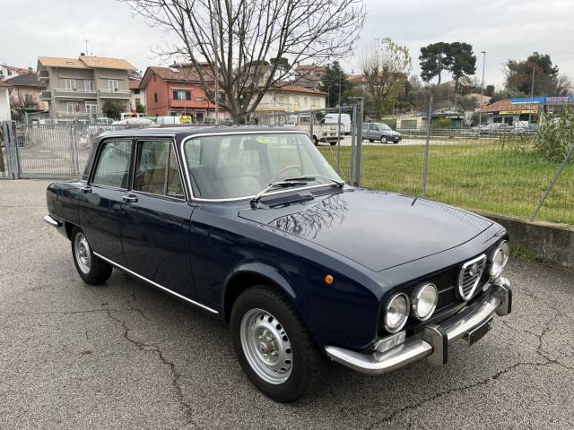 Alfa Romeo 2000 Berlina
