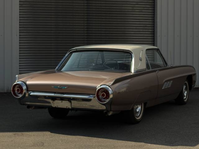 Ford Thunderbird