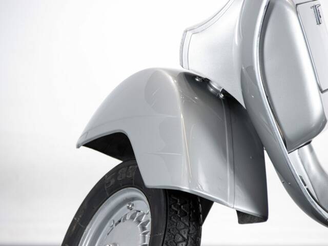 Piaggio Vespa P 200 E