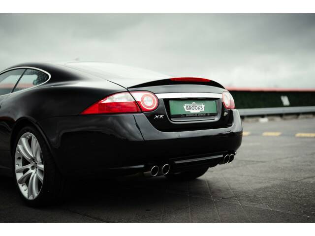 Jaguar XKR