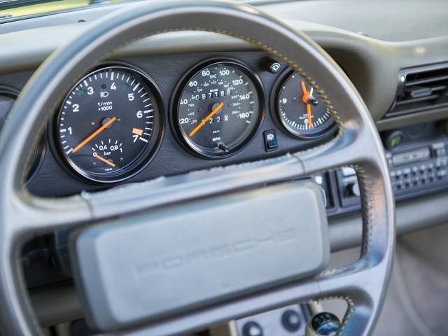Porsche 911 Turbo 3.3