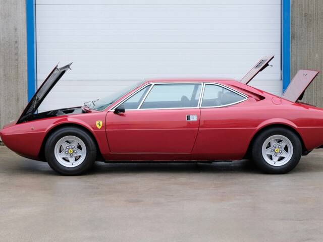 Ferrari Dino 308 GT4