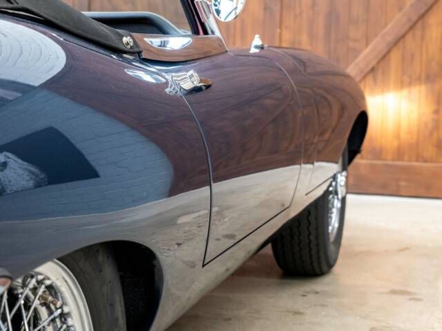 Jaguar E-Type 3.8