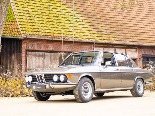 Image 1/80 of BMW 3,0 Si (1975)