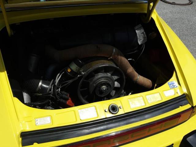 Porsche 911 2.7 S - Ab geht die Post !