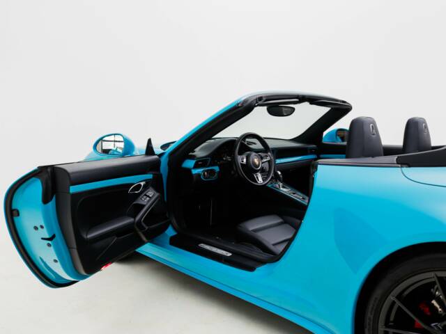 Porsche 911 Carrera 4S