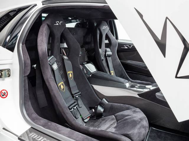 Lamborghini Murciélago LP670-4 SV