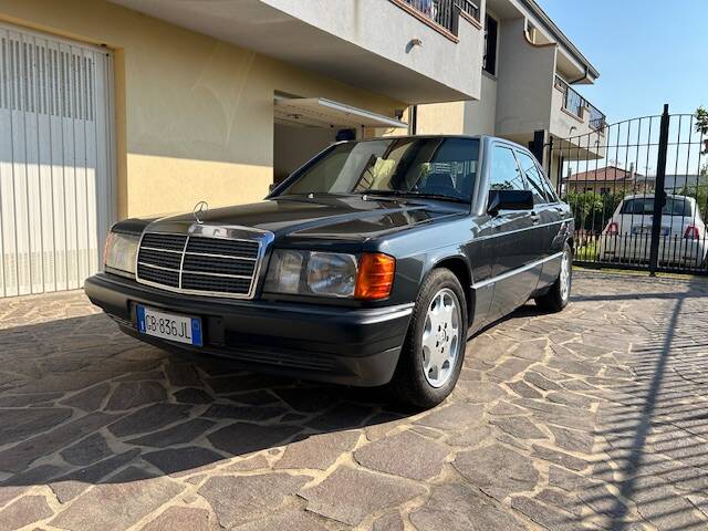 Bild 1/42 von Mercedes-Benz 190 E 2.6 (1993)