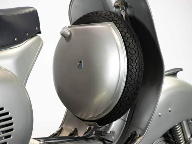 Piaggio Vespa 150 GS