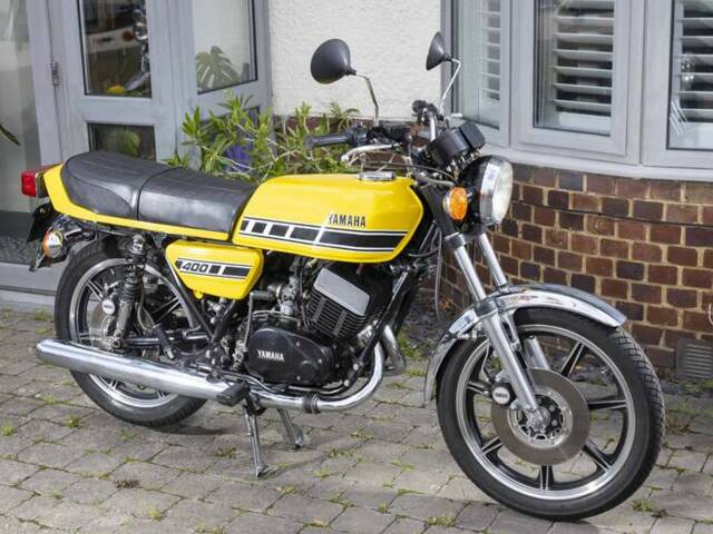 Yamaha RD 400