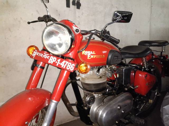 Bild 1/4 von Royal Enfield DUMMY (2002)