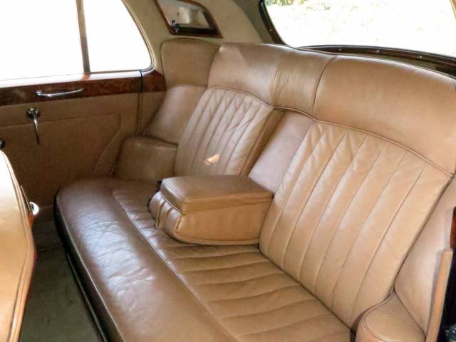 Bentley S 1