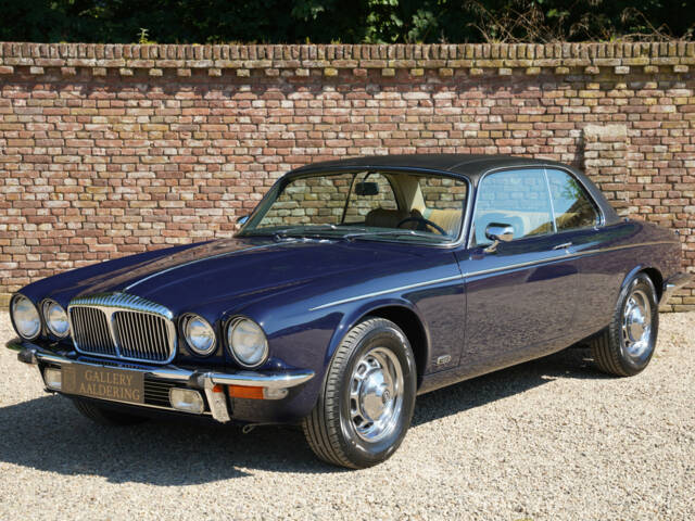 Afbeelding 1/50 van Jaguar XJ 6 C 4.2 (1977)