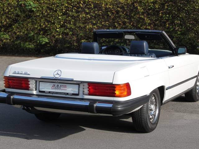 Mercedes-Benz 380 SL