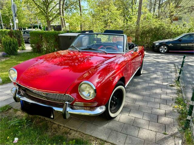 Image 1/9 de FIAT 124 Spider BS (1971)