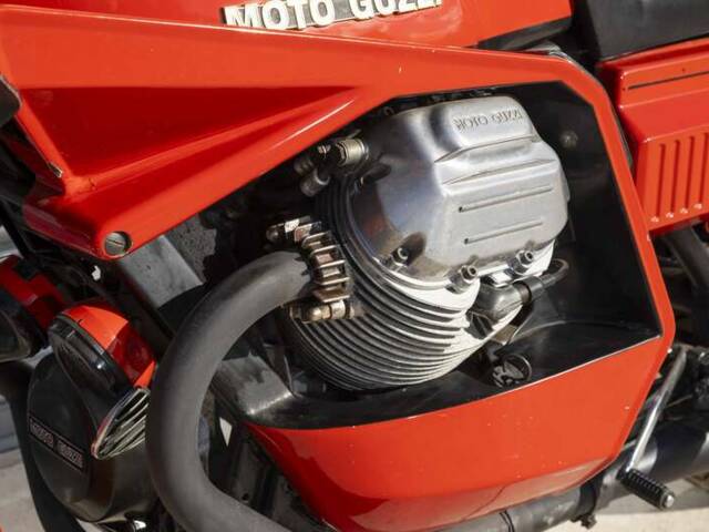 Moto Guzzi 850 LeMans II