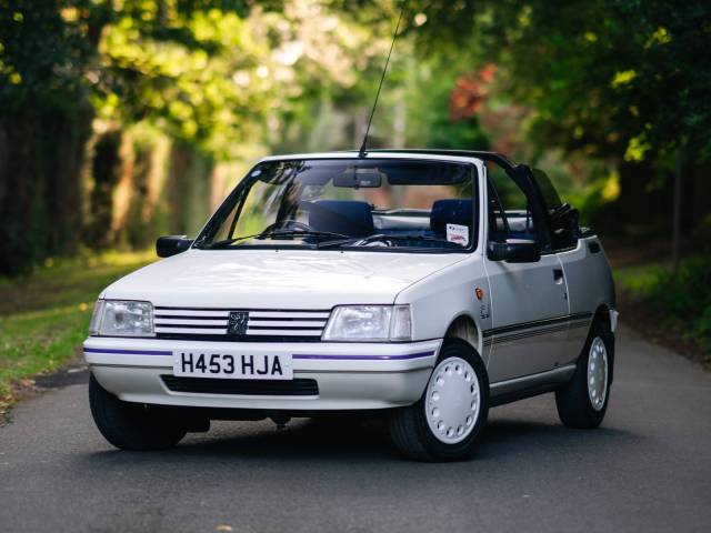 Image 1/8 of Peugeot 205 CJ (1990)
