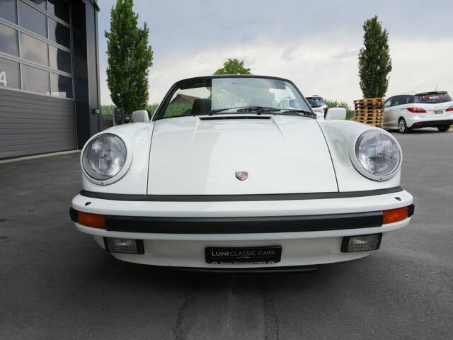 Porsche 911 Carrera 3.2