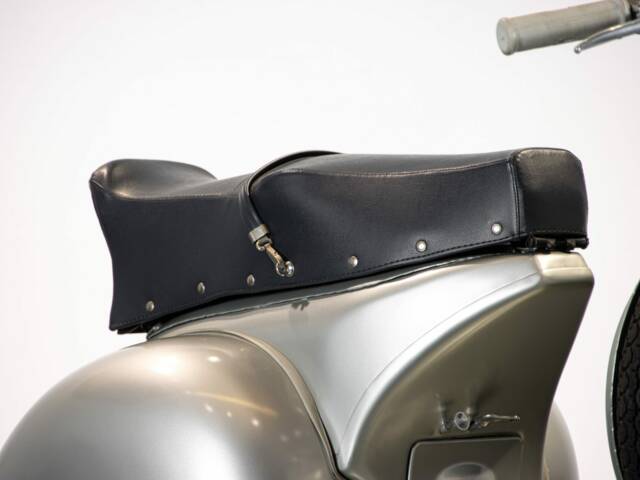 Piaggio Vespa 150 GS