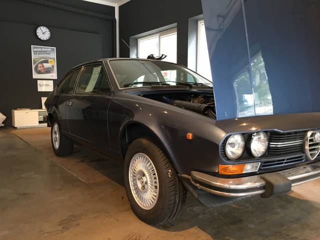 Alfa Romeo Alfetta GTV 2.0