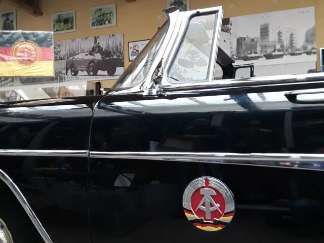 GAZ Chaika GAZ-13