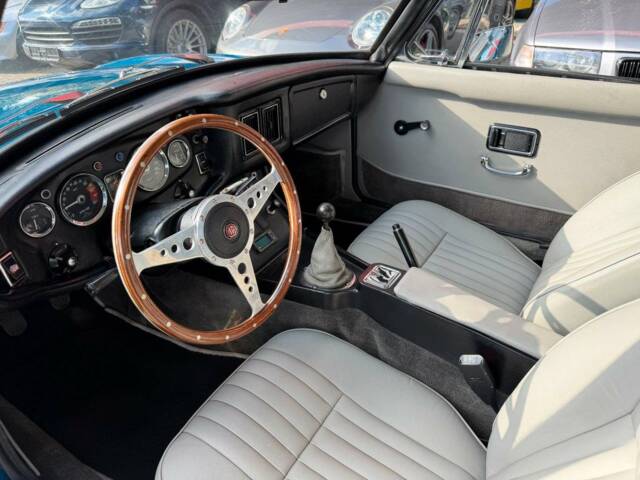 MG MGB GT