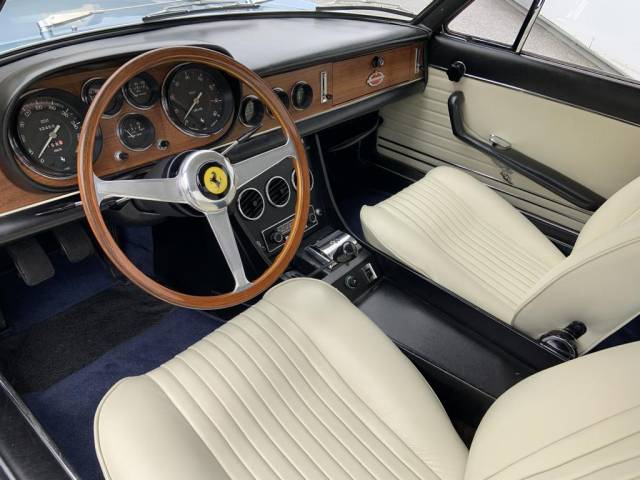 Ferrari 330 GTC