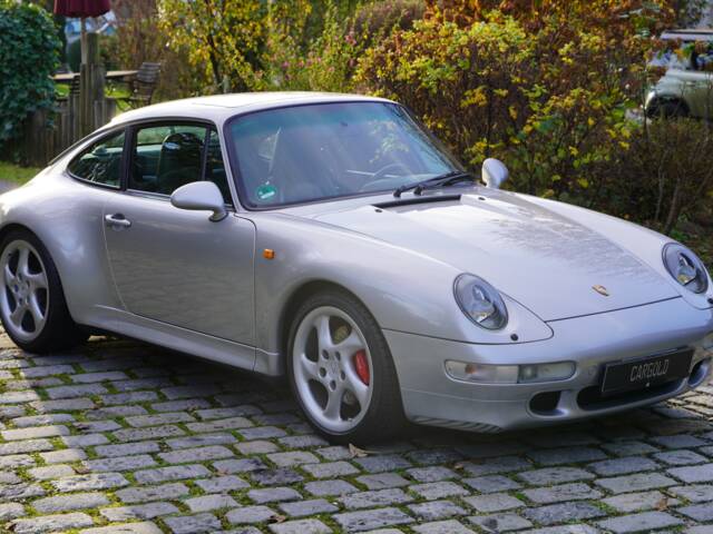 Imagen 1/16 de Porsche 911 Carrera 4S (1997)