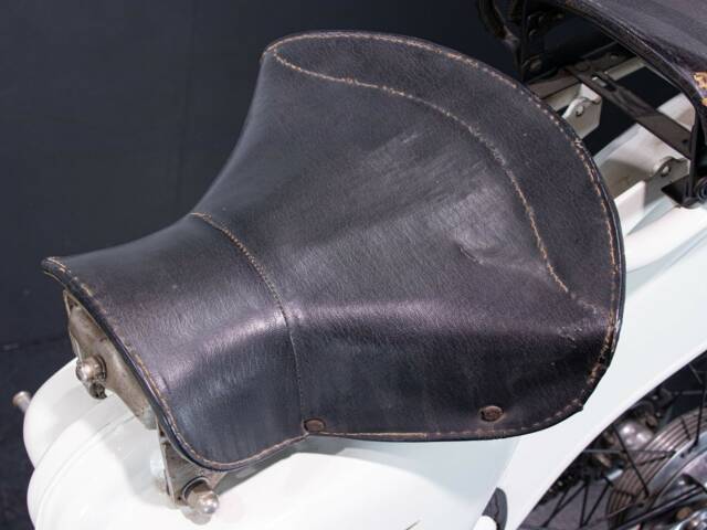 Aermacchi Zeffiro 125