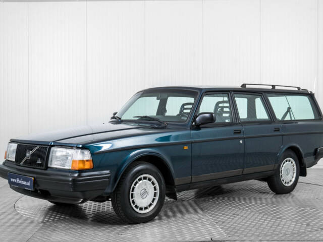 Image 1/50 of Volvo 245 Super Polar (1992)