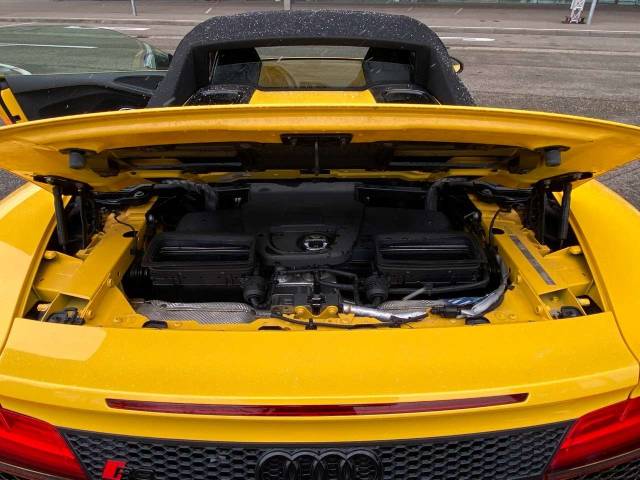 Audi R8 V10 Spyder