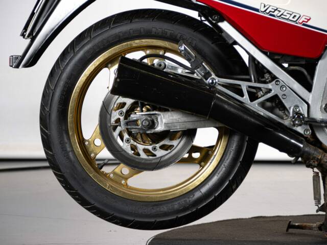 Honda VF 750
