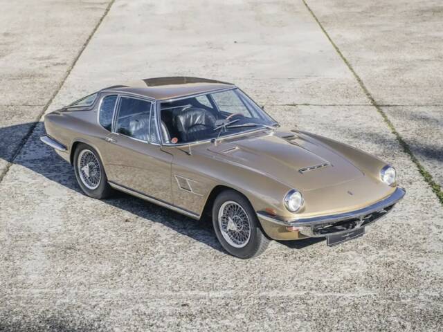 Bild 1/29 von Maserati 3500 GTI Touring (1964)