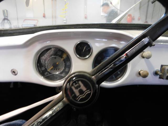 Volkswagen Karmann Ghia 1200