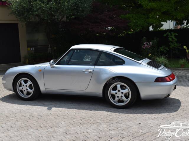 Porsche 911 Carrera